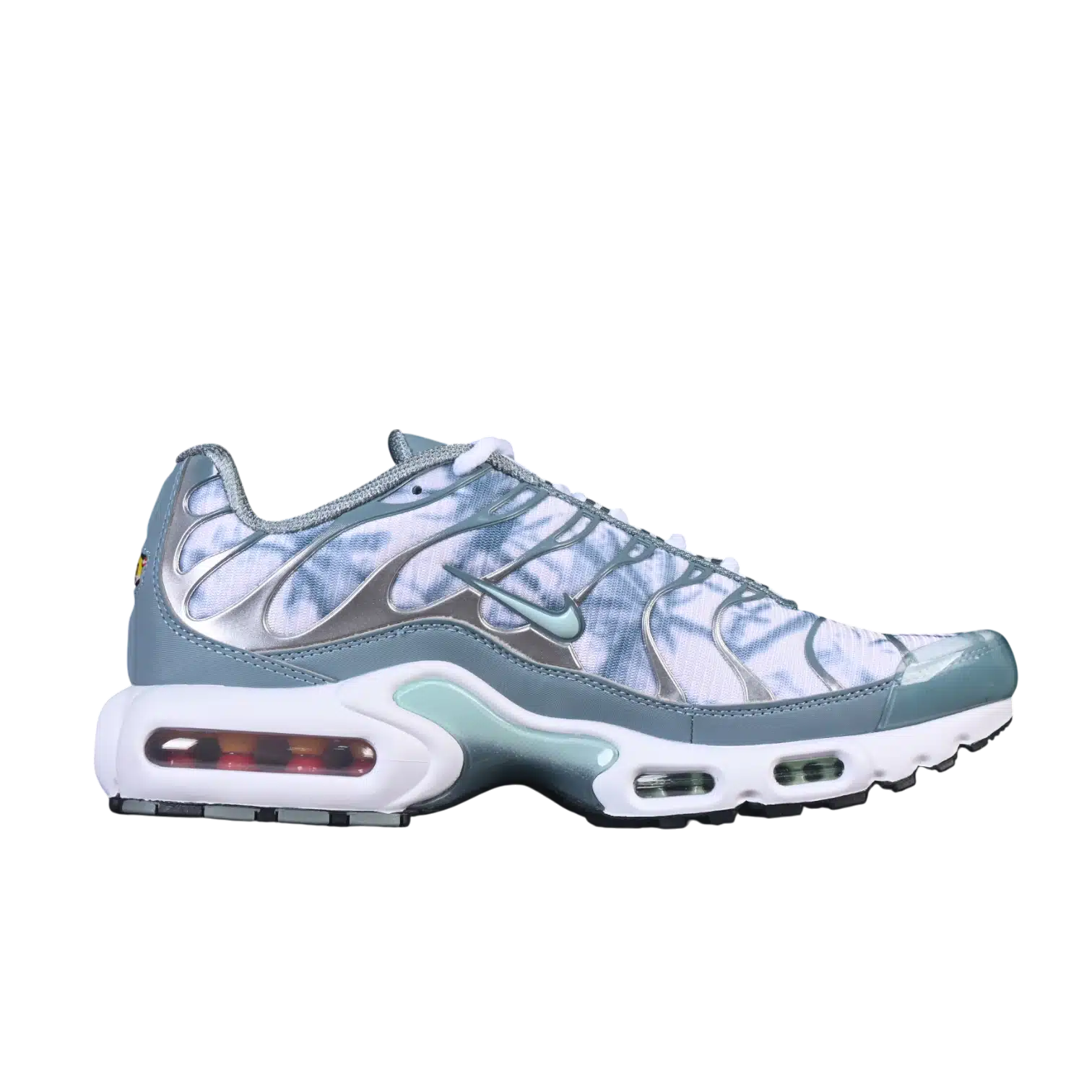 Nike air max plus walking shoes