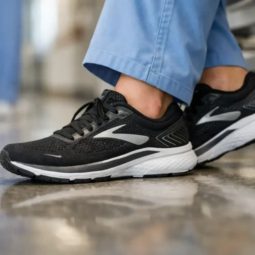 Brooks shoes for nurses that work all shift